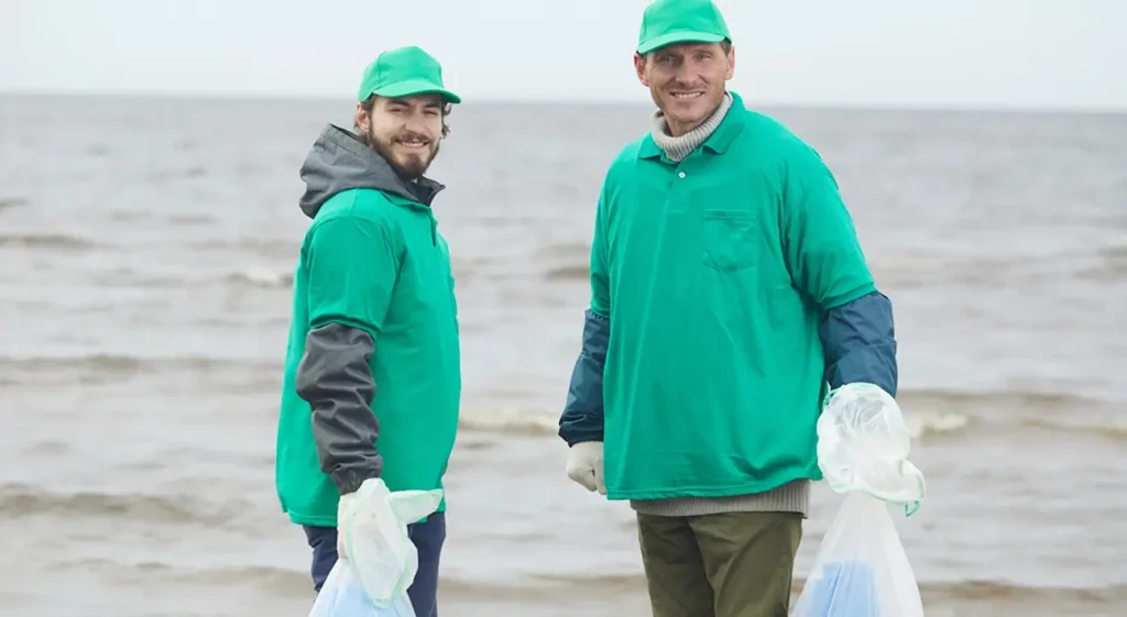 Bottle recycling in motion
