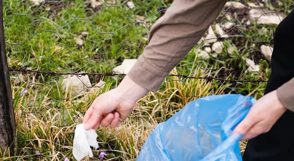 Trash recovery in motion