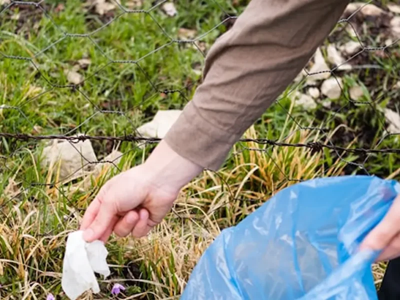 Trash recovery in motion